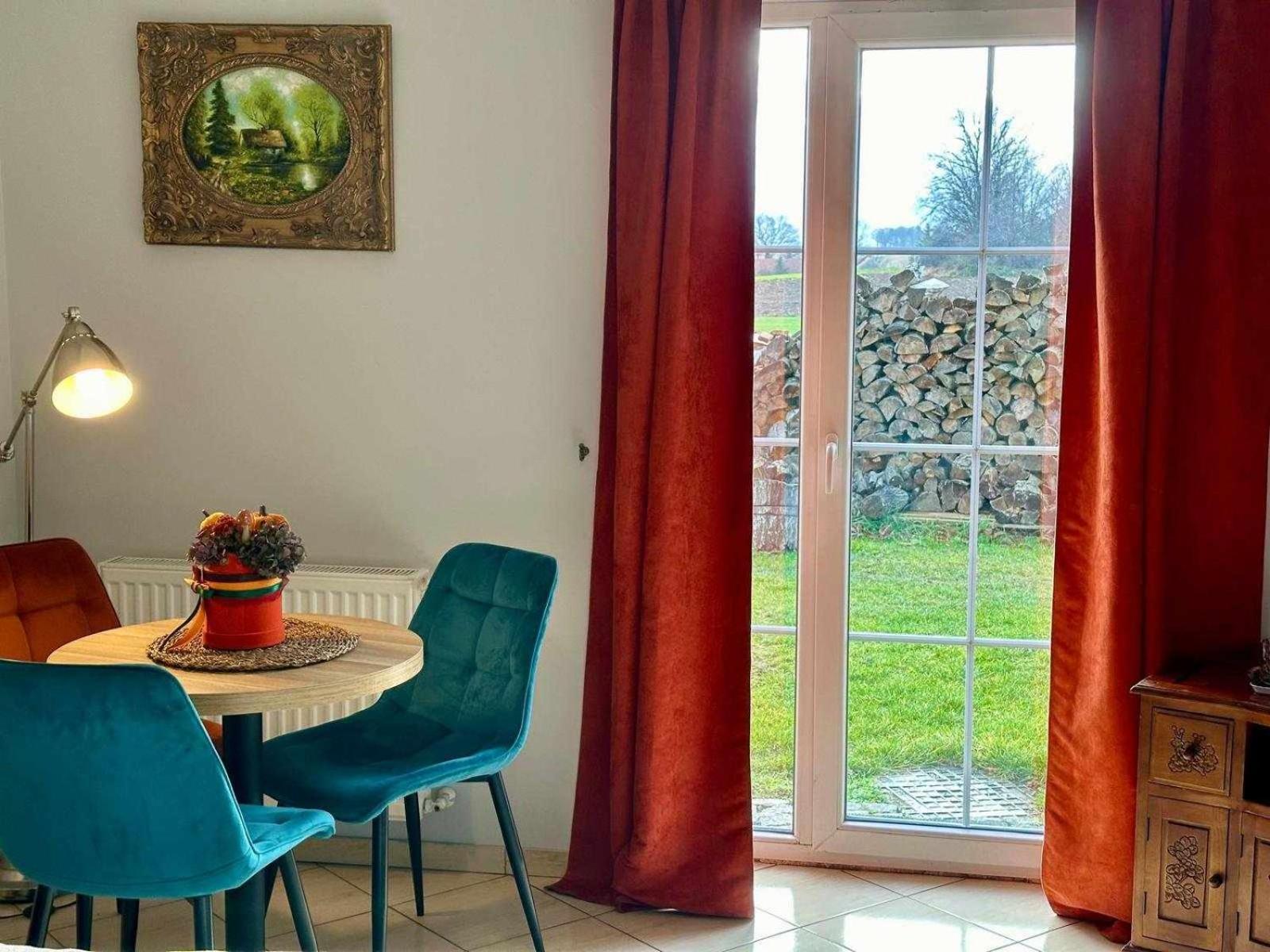 Forteca, Pokoje Goscinne Nad Stawem Dzierżoniów Exterior foto