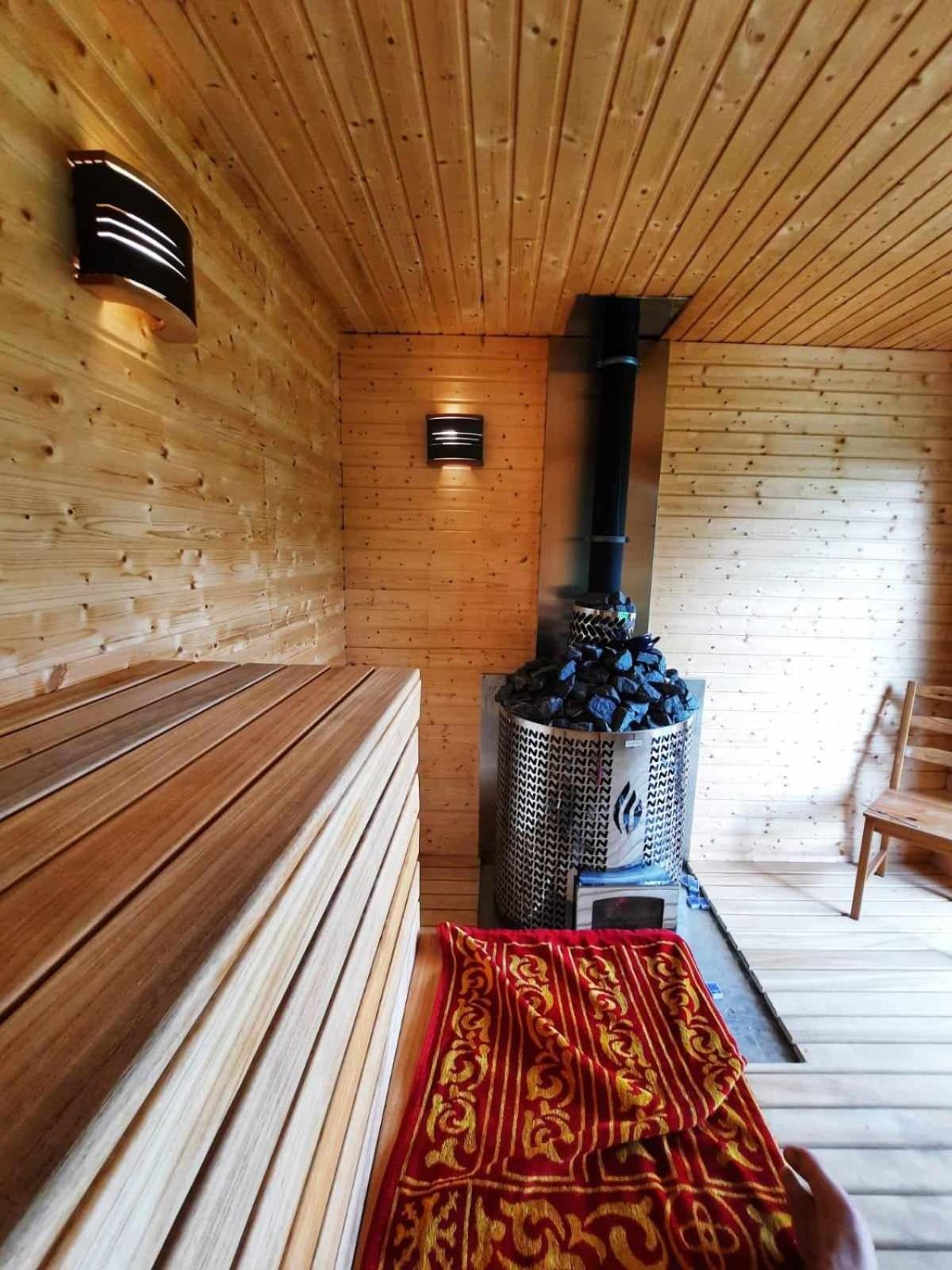 Forteca, Pokoje Goscinne Nad Stawem Dzierżoniów Exterior foto