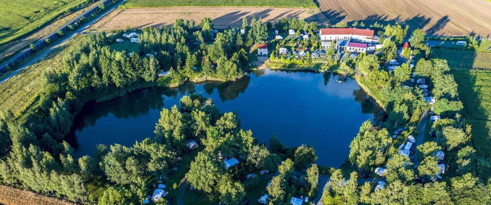 Forteca, Pokoje Goscinne Nad Stawem Dzierżoniów Exterior foto